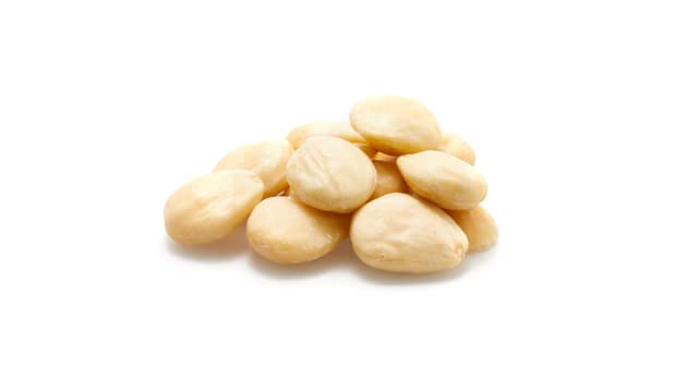 Yupik Blanched Marcona Almonds, 2.2 lb (35.2 oz), Gluten-Free, Vegan, Kosher, Oil-Free, Raw Nuts, Unsalted, Skinless, Oil-Free, Source of Fiber