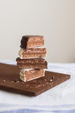 Dulce de Leche & CO. Alfajores Premium DDL&CO Box X 12 Units Black Chocolate. Made in Argentina (Pack of 1)