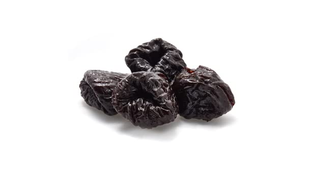Yupik Pitted Prunes, 2.2 lb (35.2 oz), Gluten-Free, Kosher, Dried Fruits, No Pits, No Added Sugar, Source of Fiber, Healthy Snacks, Ideal for Baking