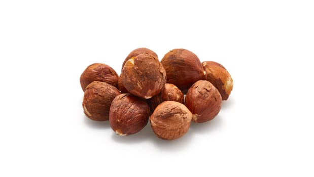 Yupik Raw Hazelnuts, 2.2 lb (35.2 oz), Gluten-Free, Kosher, Filberts, Whole Nuts With Skin, Unsalted, Unroasted, Oil-Free, Source of Fiber & Iron