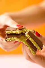 Dubai Chocolate Bar | 7 oz / 200g | Rich Milk Kunafa Pistachio Butter Chocolate - Gourmet Sweet Treat - Premium Candy Gift Box - Perfect