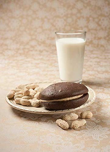 Box of Maine Made Classic Whoopie Pies - Chocolate, 8 Count