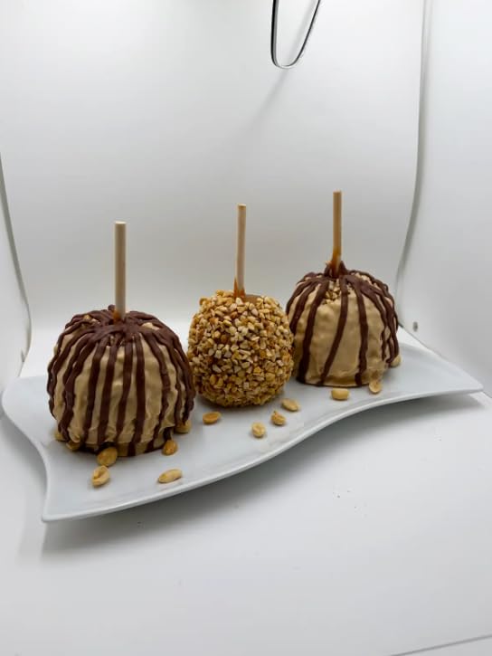 US Sweets Snickers Caramel Apple - Caramel Granny Smith Apples Rolled in Peanuts & Dipped in White Chocolate & Peanut Butter & Drizzled in Milk