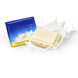 Crunchy White Chocolate Squares - 20 lb (Approx. 1100 pieces)