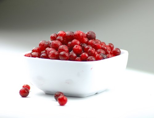 Fresh Frozen Wild Lingonberries by Northwest Wild Foods - Healthy Antioxidant Fruit Diet - for Smoothies, Pies, Jams, Syrups (4.5 Pounds)