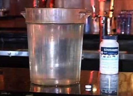 Steramine Quaternary Sanitizing Tablets (450 Count) - Commercial Sanitizer Tablets for Food-Contact Surfaces, Kitchen & Food Service - No-Rinse Dish