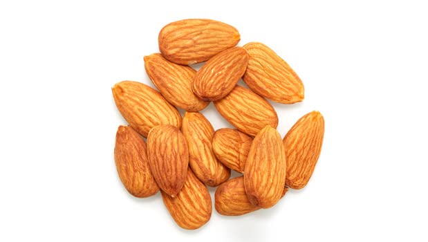 Yupik Organic California Almonds, 2.2 lb (35.2 oz), Non-Gmo, Vegan, Gluten-Free, Good Source Of Protein, Fiber, Iron & Calcium, Low In Carb