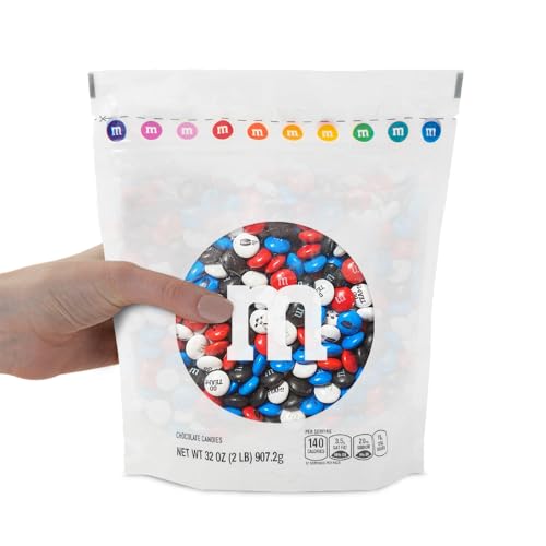 M&M’S WORLD Hockey Milk Chocolate Candy, 2 lbs Bulk Candy for Hockey Party Decor, Gifts, Favors or Sports Theme Birthday