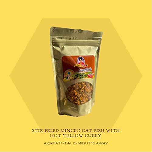 MADE IN THAILAND - THAI FOOD RECOMMEND - STIR FRIED MINCED Catfish WITH HOT YELLOW CURRY WITH VERY CRISPY TEXTURE - Pla Dook Fu Kua Kling - READY