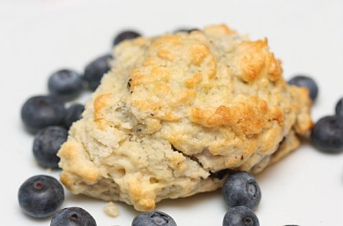 Blueberry Biscuit Mix in Cloth Bag (With Blueberries & Powdered Sugar)