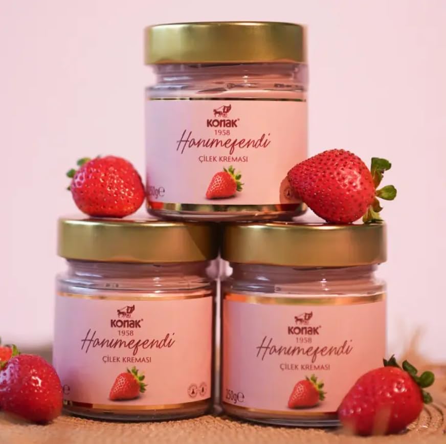 Dubai Chocolate Strawberry Cream Spread | Sweet & Fruity Premium Chocolate Filling | Authentic Luxury Dessert Spread | Smooth & Creamy - Pack of 1
