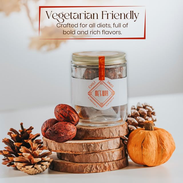 Handmade Vietnamese Chili Sauce 16oz - Vegetarian Flavor - Authentic Vietnamese Chili Paste & Crisp - Perfectly Balanced with Spice, Sweetness