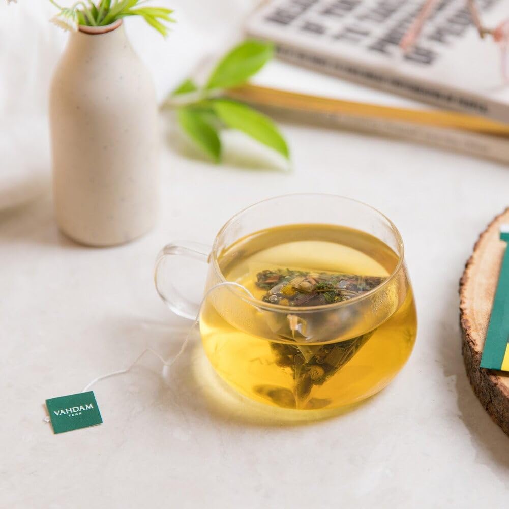 VAHDAM, Assorted Green Tea Bags Sampler (5 Flavors, 20 Ecofriendly Pyramid Tea bags) I Gift Ideas for Women & Men | Himalayan Green Tea Varieties |