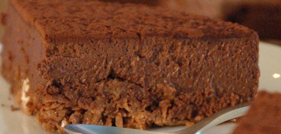 Feuillantine™-Crispy confection made from thin, sweetened crêpes.