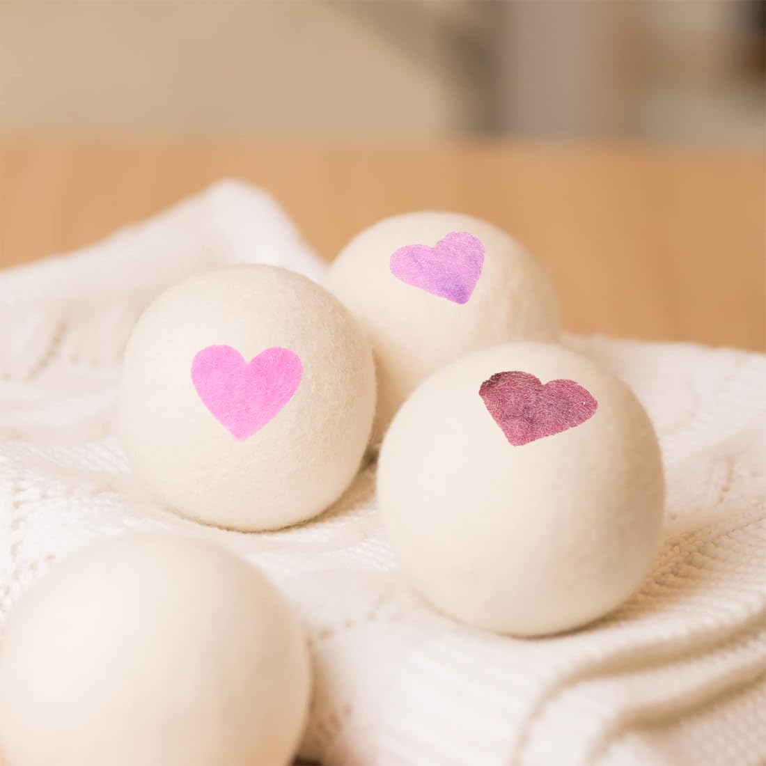 Wool Dryer Balls Reusable Natural Fabric Softener 100% New Zealand Wool Balls for Dryer Reduce Clothing Wrinkles and Saves Drying Time