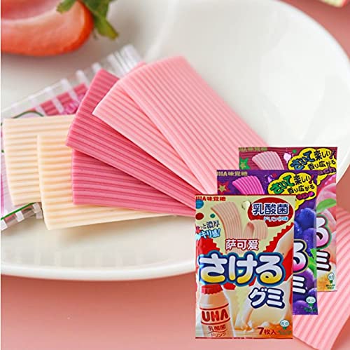 UHA Sakeru Gummy, Flat Gummy Grape flavor Japanese jelly 32.9 g. x 3 packs.