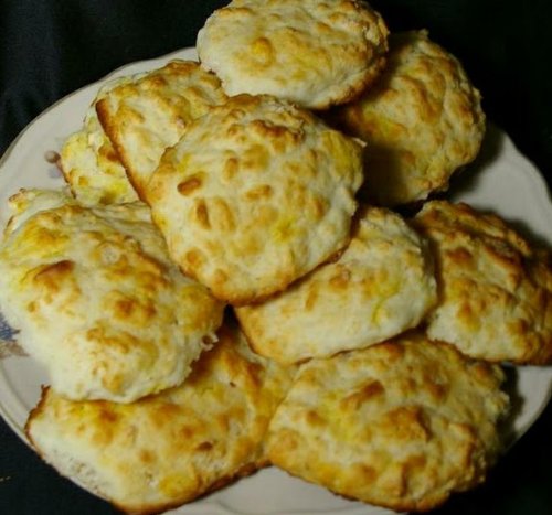 Julia's Pantry Southern Magnolia Buttermilk Biscuit Mix 1 Pound Bag