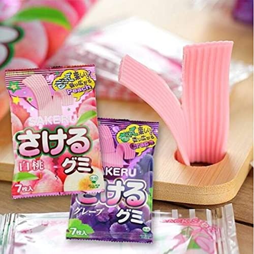UHA Sakeru Gummy, Flat Gummy Grape flavor Japanese jelly 32.9 g. x 3 packs.