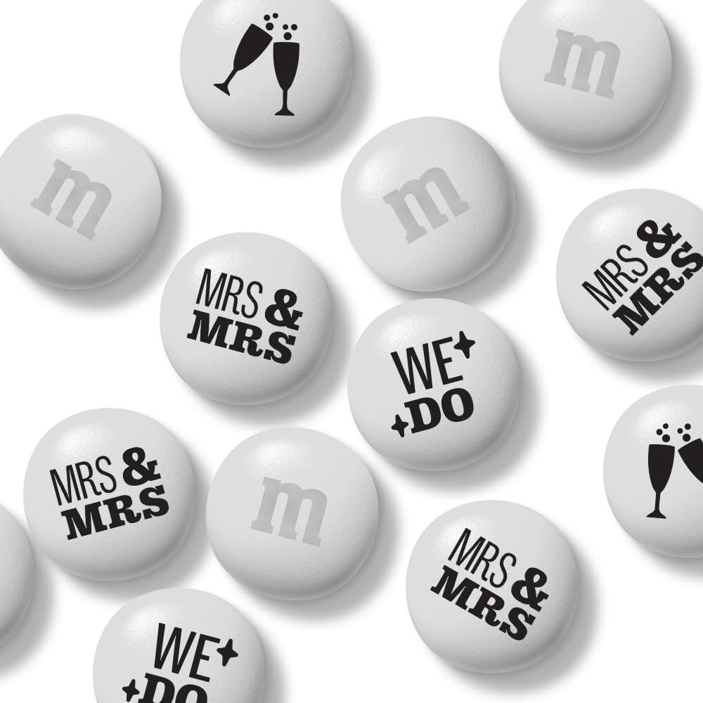 M&M'S Mrs. and Mrs. Wedding Milk Chocolate Candy, 2 lb Bulk Resealable Bag