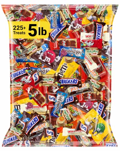 Chocolate Candy Variety Pack 5 lb, 225 Ct, Fun Size Individually Wrapped