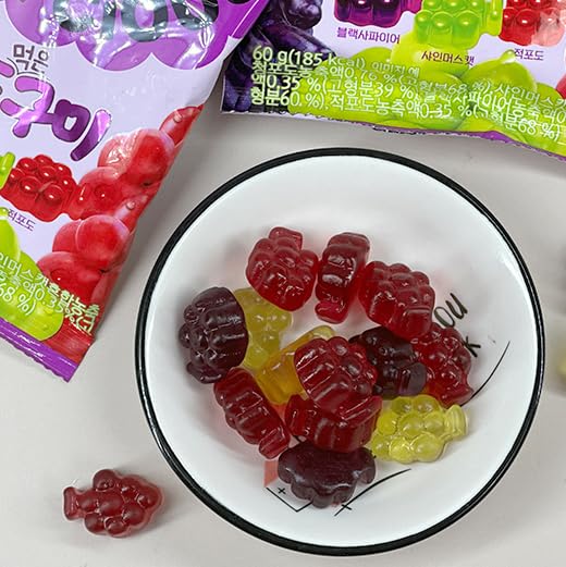 LOTTE Jellycious Grapes & Cantaloupe Gummy Candy, Korean Favorite Mixed Fruity Soft Candy, Sweet and Sour Deliciousness Juice Gummies, Casual Snacks