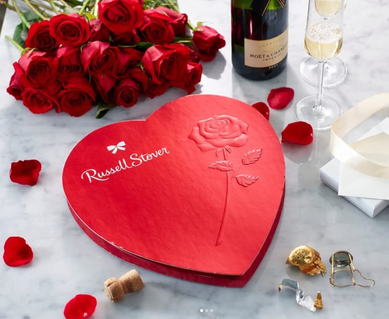 Russell Stover Valentine's Assorted Milk & Dark Chocolate Red Foil Heart Gift Box, 15.05 oz. (26 pieces)
