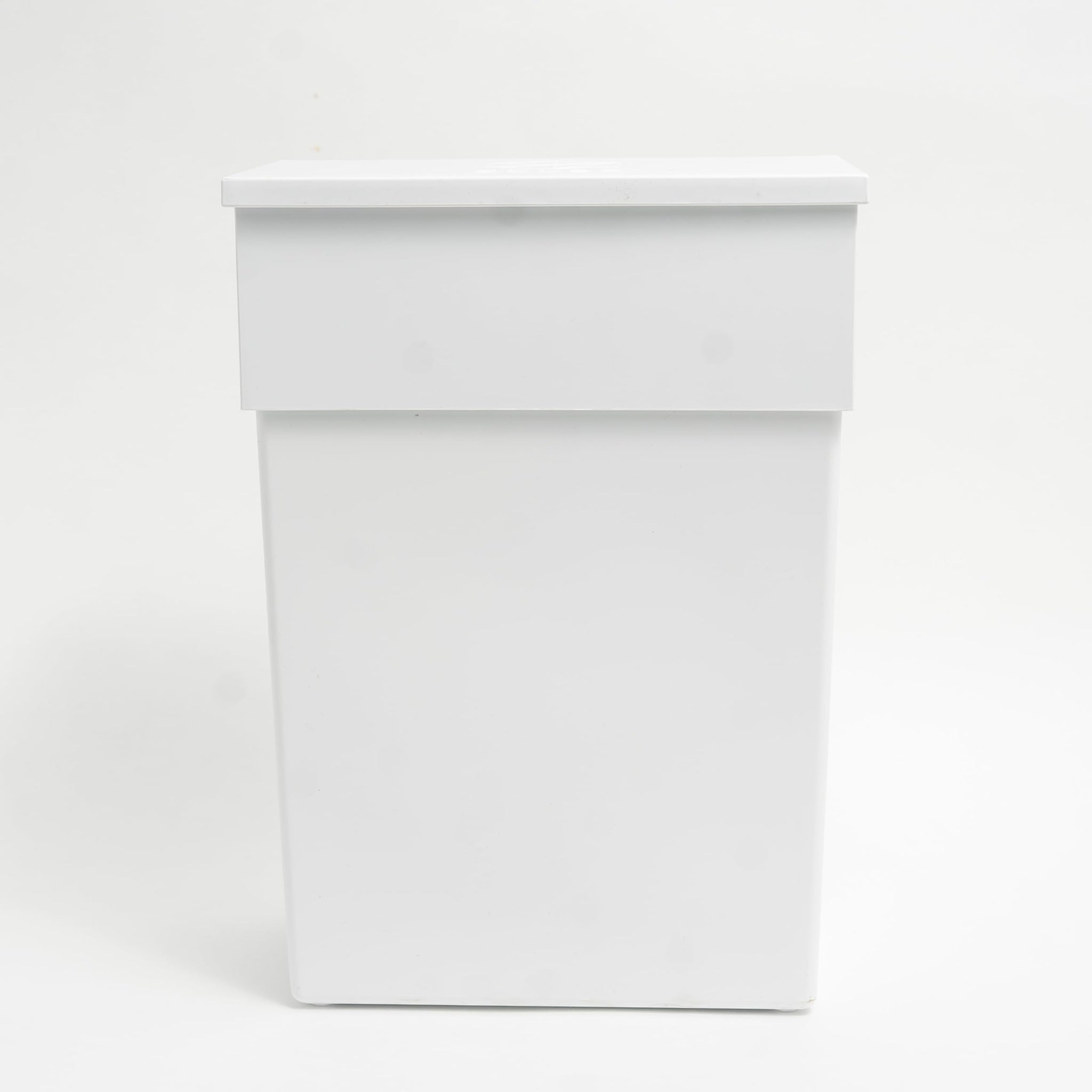 OE OUR EXPEDITION ZCUBE Food Waste Garbage Can/Bin for Composable Paper Bag Fits Bag to Earth Bag- Each bin Includes 10 Bags