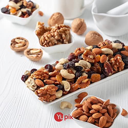 Yupik Camp Mix, 2.2 lb (35.2 oz), A Blend of Raisins, Papaya, Almonds, Walnuts & Yogurt Peanuts, Cholesterol Free, Kosher, Perfect for Snacking