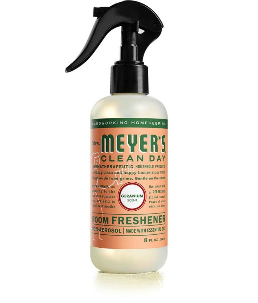 Mrs. Meyer's Clean Day Room Freshener Spray Bottle, Geranium Scent, 8 Fl Oz (Pack - 1)