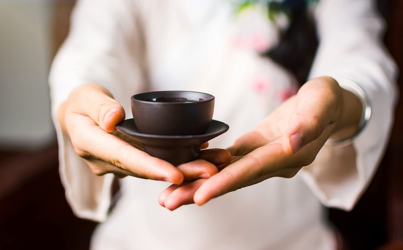 Silk Road Teas, Organic Peppermint Leaf Tea, Herbal Tea, Non-Caffeinated, Fresh & Cool Flavor, 15 Tea Bags