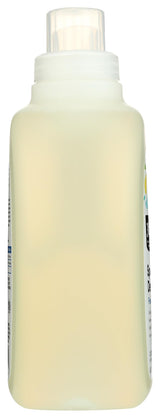 365 by Whole Foods Market, Sport Laundry Detergent, Fresh Scent, 33 HE Loads, 50 Fl Oz (Pack of 1)