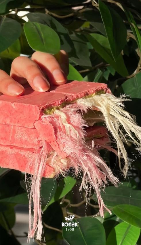 ANGEL HAIR Chocolate Cotton Candy Bar 170g - Strawberry & Pistachio Flavor - Gourmet Sweet Treat - Premium Candy Gift Box - Perfect for Birthdays