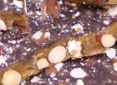 English Toffee w/ Almonds - Milk Chocolate