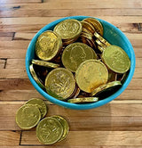 RiverFinn St. Patrick's Day Milk Chocolate Foil Wrapped Gold Quarter Coins, (10 Pounds) Perfect for Leprechaun Traps, Parties, Gifts, Favors, Game