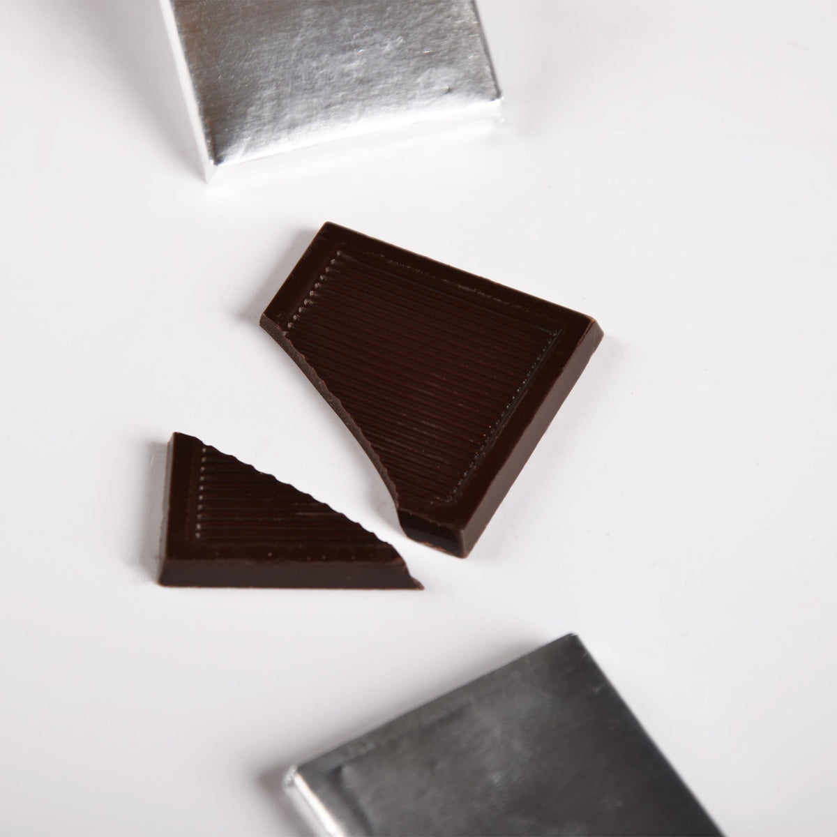 Neapolitan chocolate, Foil Wrapped Chocolate Gift for wedding, baby shower, special events (Dark Chocolate - Silver Foil (50 pcs - 0.75 lb))