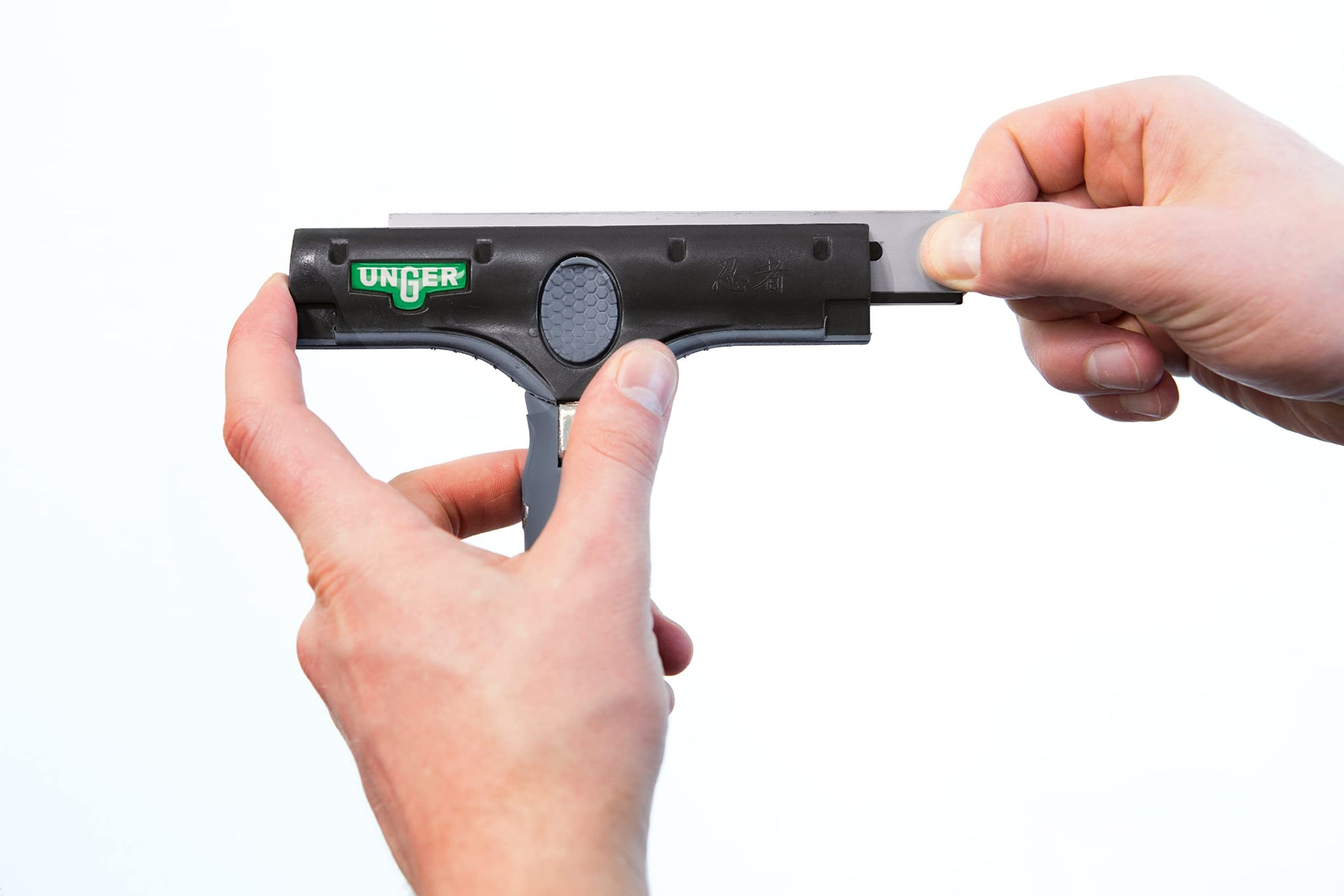 Unger Commercial ErgoTec® Ninja 4" Glass Scraper with Blade and Safety Cap - Adjustable Angle for Efficient Window Cleaning EN100