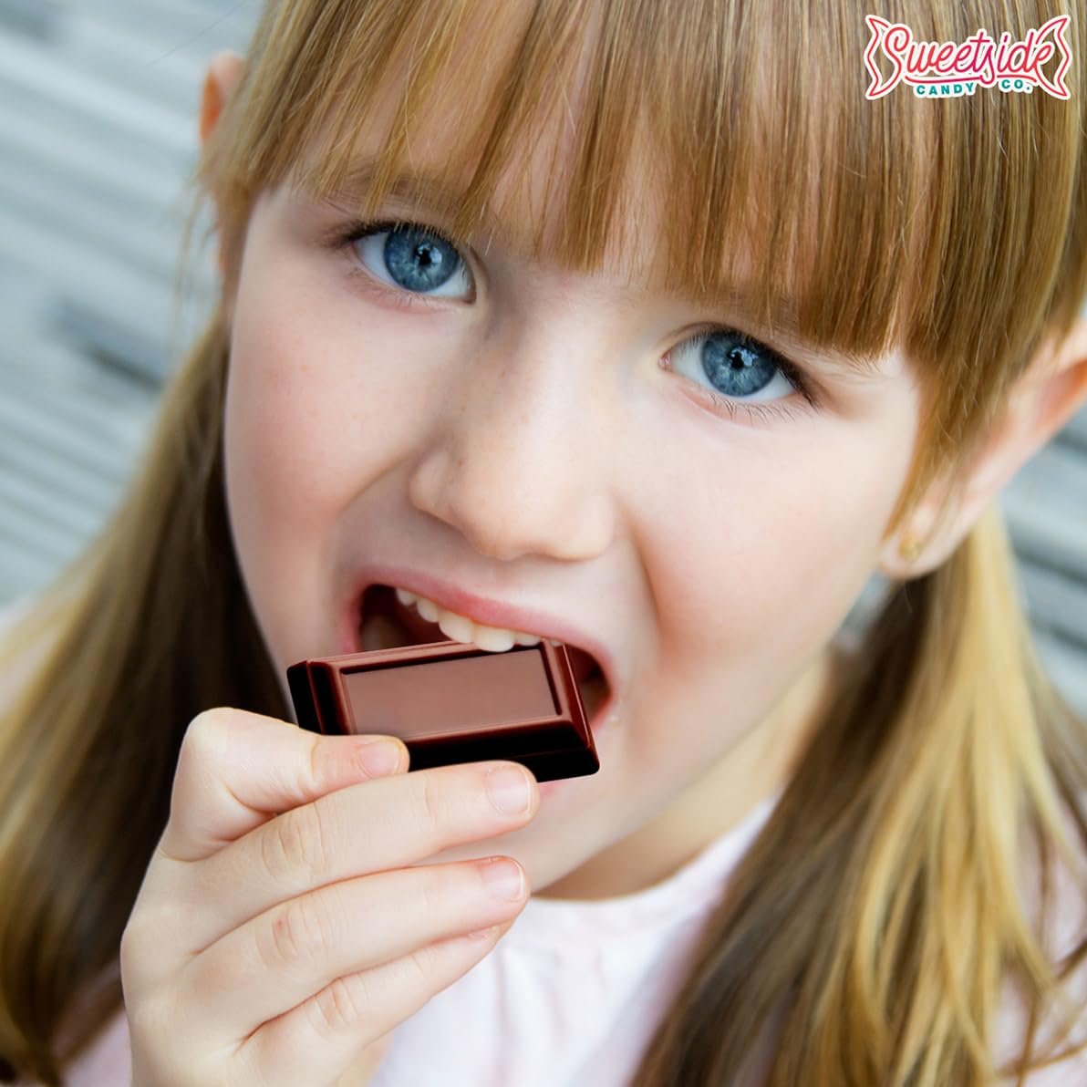 Zero Sugar Milk Chocolate Miniature Bars Candy Individually Wrapped Bulk for Melt in Your Mouth Indulgence - Free Mini Bites for On the Go, 2lb
