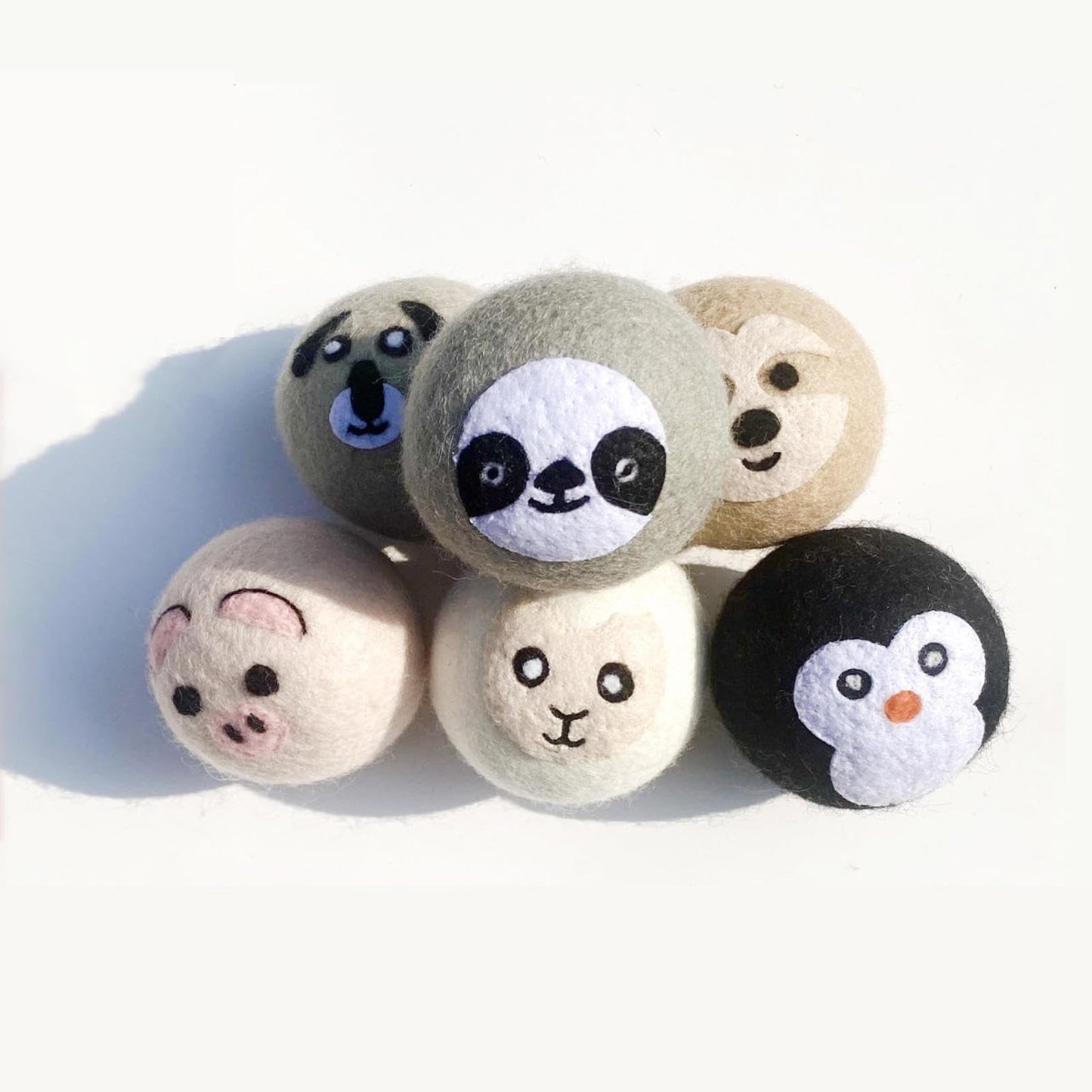 KALWEL 6 PCS Animal Wool Dryer Balls - Reusable Fabric Softener Dispenser Balls, Natural Downy Felt Drying Balls for Laundry (Cute Animal Shapes)