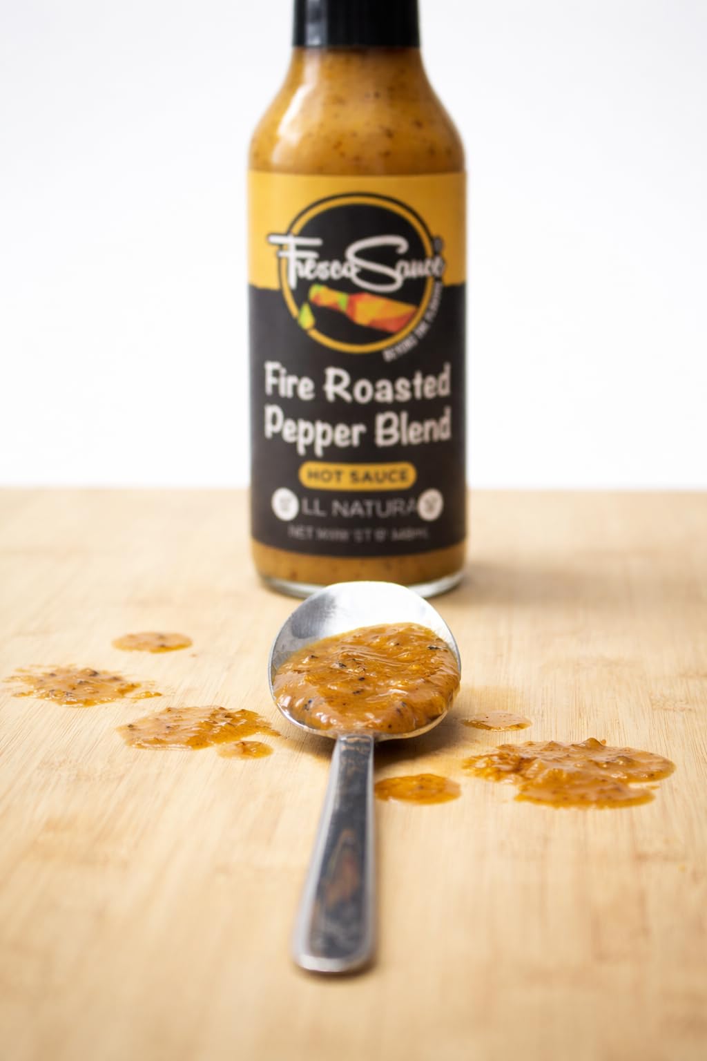 Fire Roasted Pepper Blend Hot Sauce by Fresco Sauce - Jalapeno & Serrano Peppers - Flavorful - All Natural- Vegan - Vinegar Free - Gluten Free - 5 fl