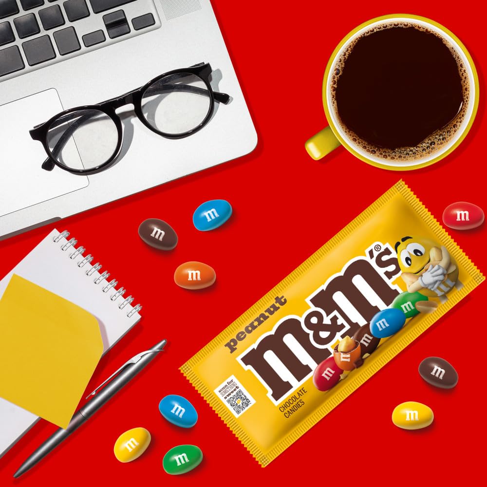 M&M'S Peanut Chocolate Candy, Individually Wrapped Full Size 1.74 oz Bag, Pack of 48 Bulk Candy Chocolate for Parties, Baking and Sharing