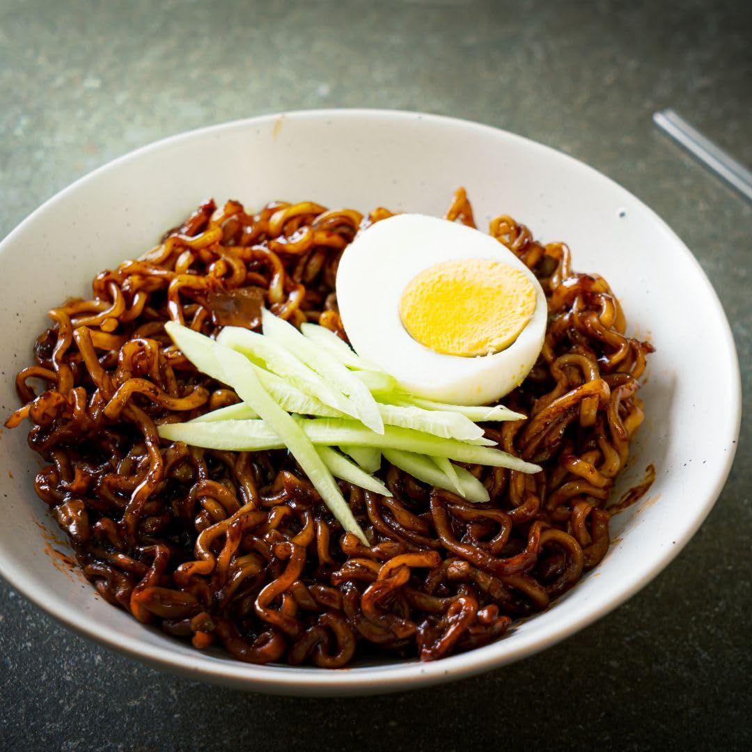 Wang Black Bean Paste Jjajang sauce 1.1lb