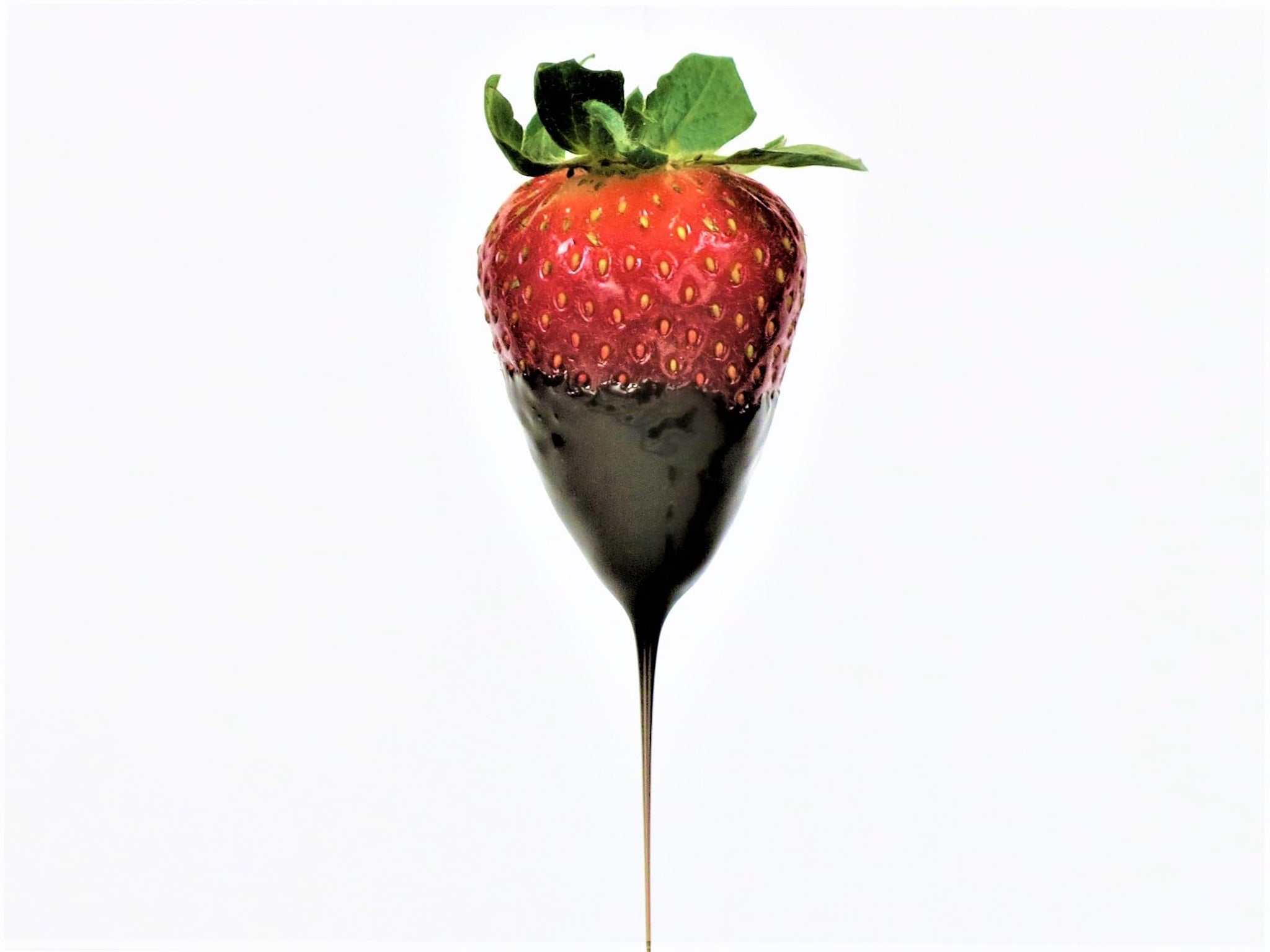 Cocoavino Red Wine Chocolate in a jar- Dark Belgian Chocolate with Red Wine Reduction - Pair with Strawberries, Cheeses, Ice Creams, Pastries, Red