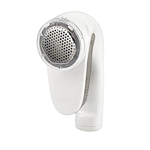 Conair Fabric Shaver and Lint Remover, Rechargeable Portable Clothes Shaver with 3 Settings, Fuzz Remover for Sweaters, Clothing, and Furniture, Large