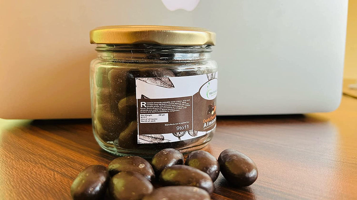 THE EDIBLES Dark Chocolate Coated California Almonds 200 gms Dark chocolate almond_Packing May Vary