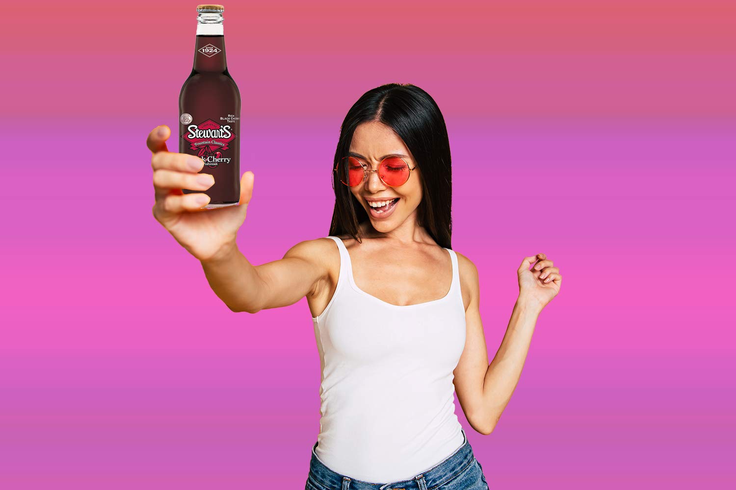 Stewart's Wishniak Black Cherry Soda, 12 fl oz (12 Glass Bottles)