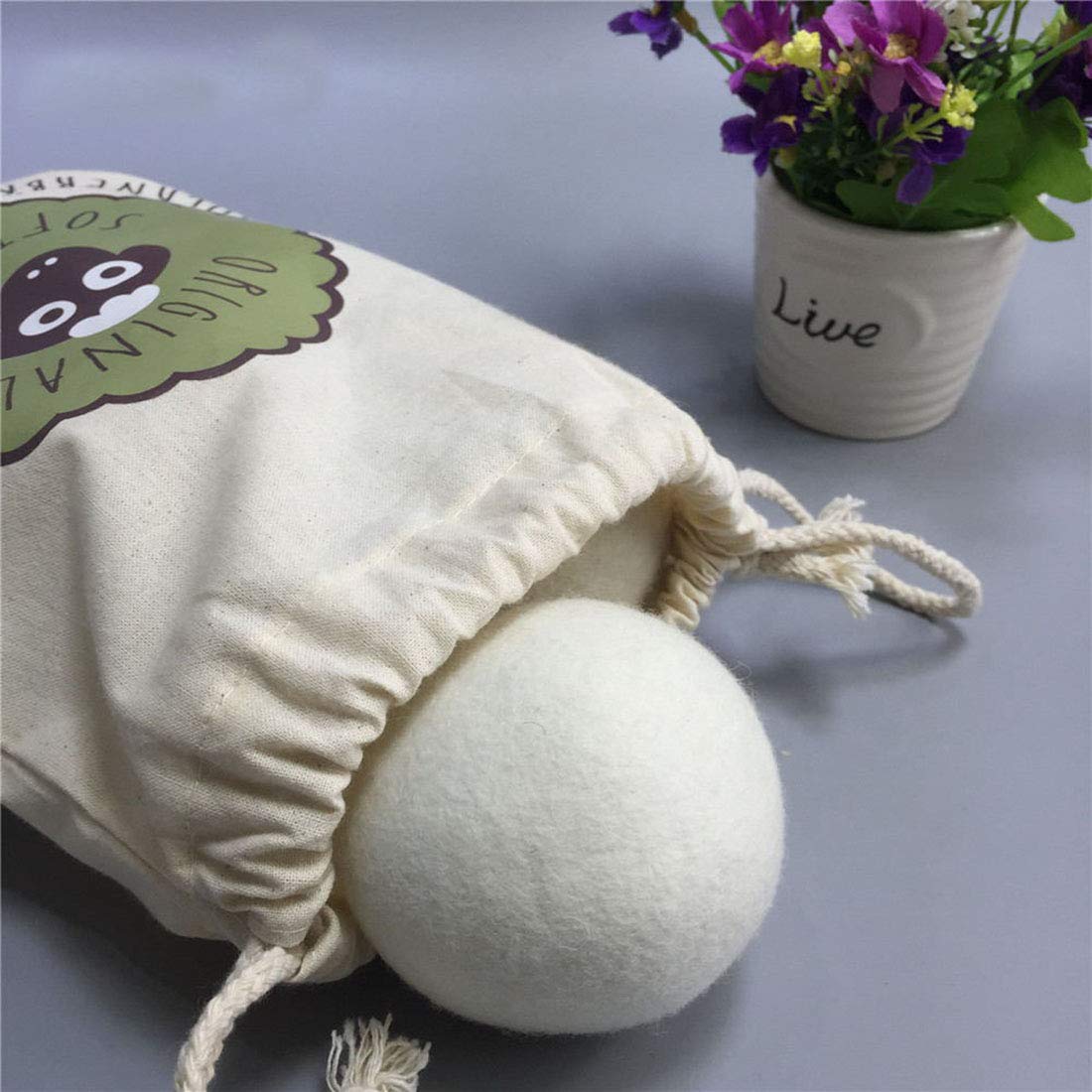 Pure New Zealand Wool Dryer Ball, Healthy Non-Toxic Felt Dry Ball, Reusable Fabric Softener, One Pack Of Six