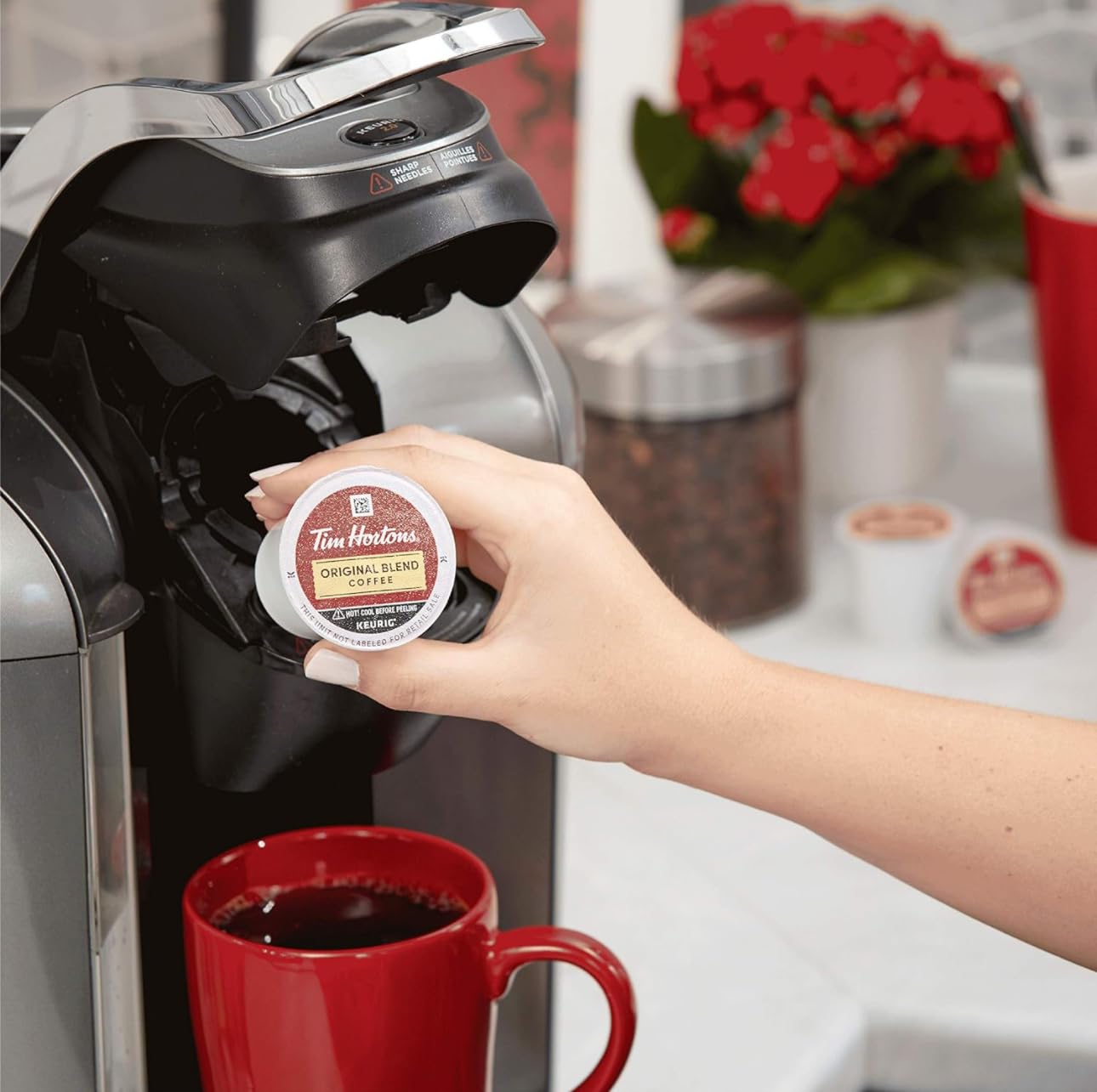 Tim Hortons Original Blend Medium Roast Coffee - 80 Single Serve K-Cup Pods for Keurig Brewers {Imported from Canada}