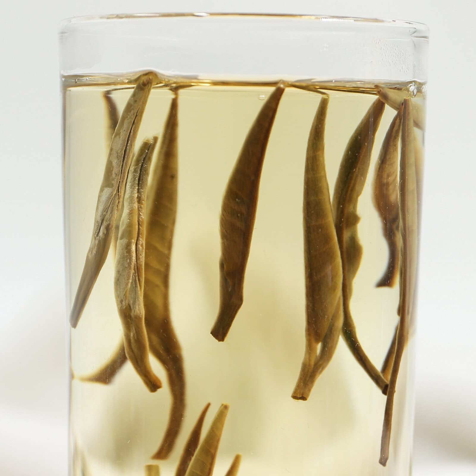 TEARELAE - Silver Needle White Tea Loose Leaf - 4oz/113g - Chinese Yunnan Premium Loose White Tea Leaves - Bai Hao Yin Zhen - Low Caffeine - Gentle