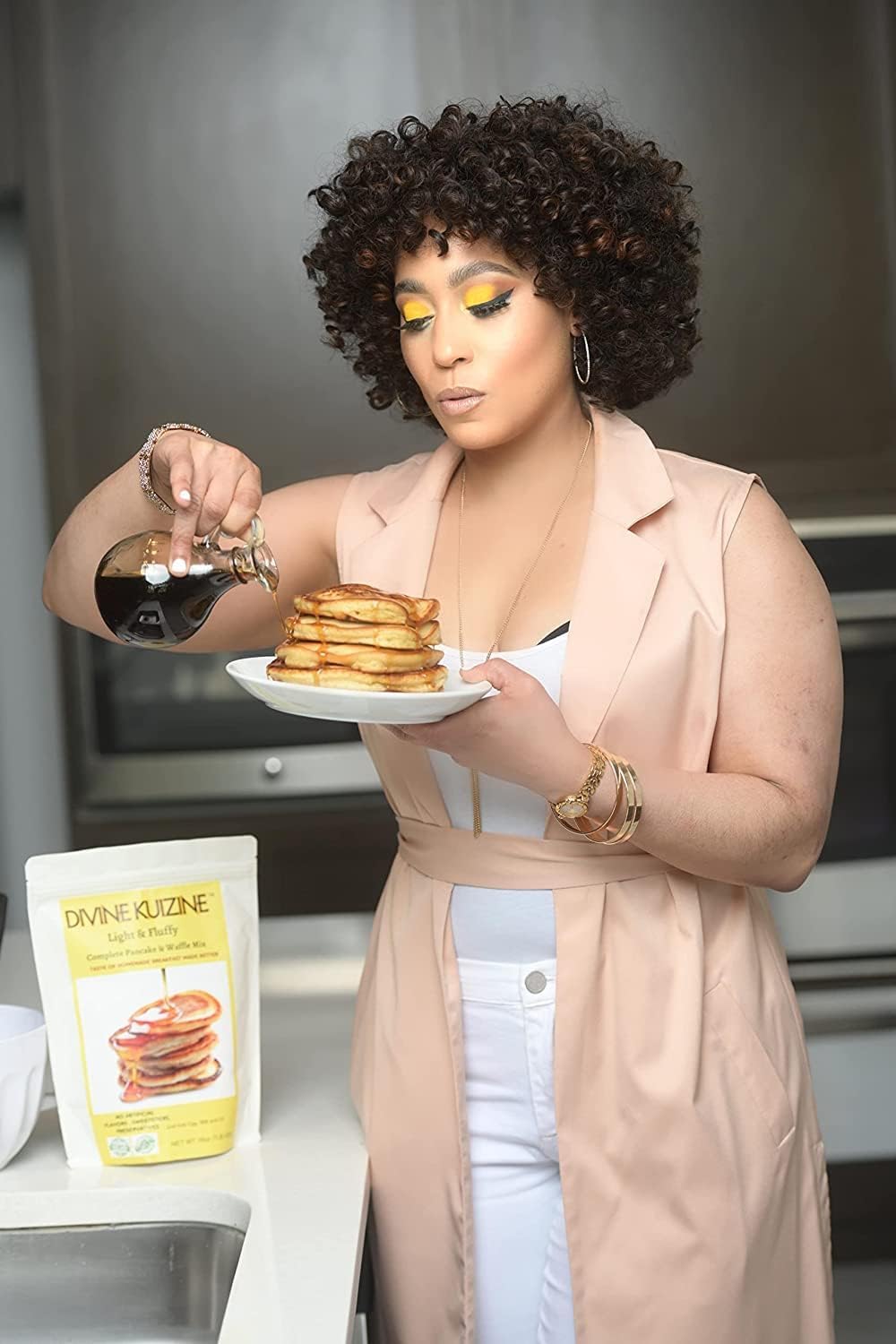 DivineKuizine Complete & Fluffy Pancake and Waffle Mix - Vegan Friendly, All-Natural Ingredients - No Artificial Flavors, Sweeteners, or Preservatives - Delicious Homemade Taste, Easy to Use Pancake and Waffle Mix, Homemade Pancakes Mix 2lbs