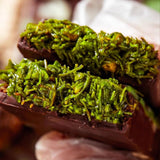 Dubai Chocolate Bar Kit,Mildly Bitter But Not Greasy, Movie Theater Candy,Nutty Fruity Dubai Chocolate,Enhanced Sandwich Texture